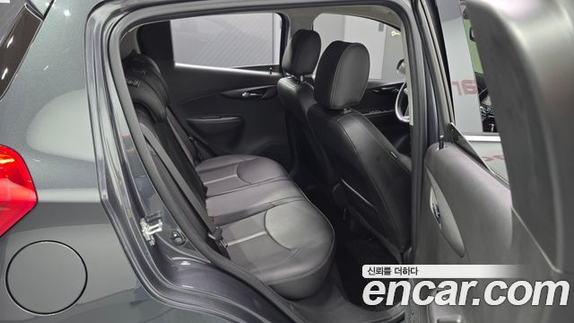 Chevrolet Spark Premier 2022 — фото 11