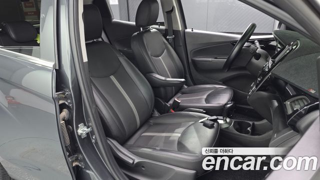 Chevrolet Spark Premier 2022 — фото 26