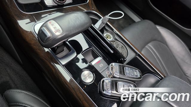 Audi A8 3.0 TDI Quattro LWB D4 2014 — фото 9