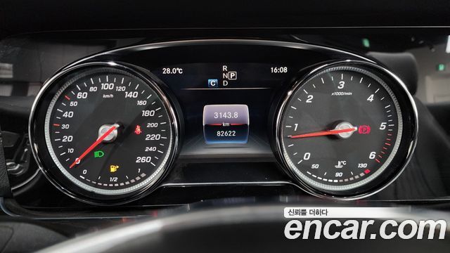 Mercedes-Benz E-Class (W213) E220d Cabriolet 2018 — фото 8