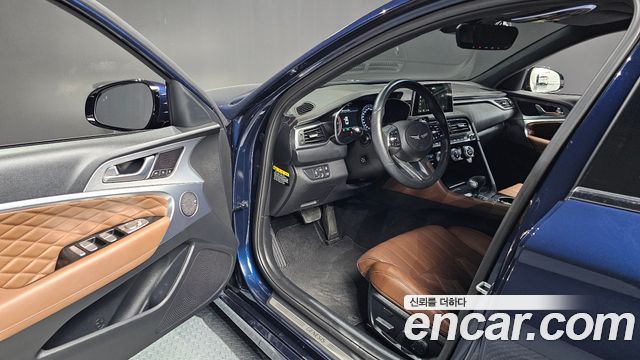 Genesis G70 2.2D Elite 2019 — фото 10