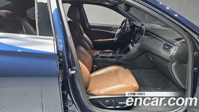 Genesis G70 2.2D Elite 2019 — фото 11