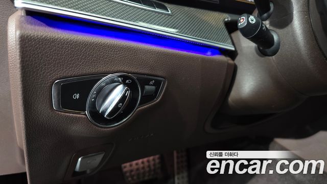 Mercedes-Benz CLS-Class (C257) CLS300d AMG Line 2019 — фото 34