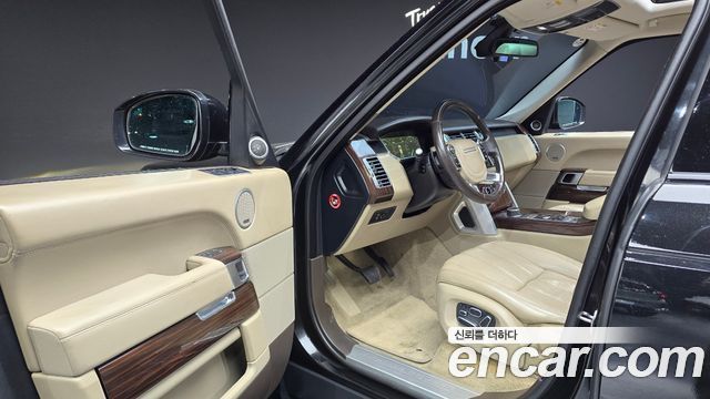 Land Rover Range Rover (IV) 4.4 SDV8 Vogue SE DIESEL 2015 — фото 10