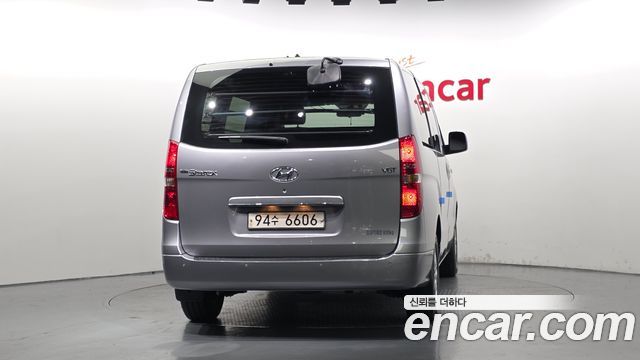 Hyundai Grand Starex Van 3-Seater Smart 2021 — фото 4