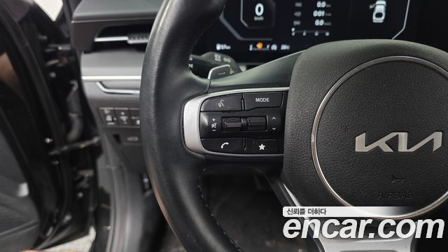 Kia K5 (III) 2.0 Prestige 2024 — фото 17