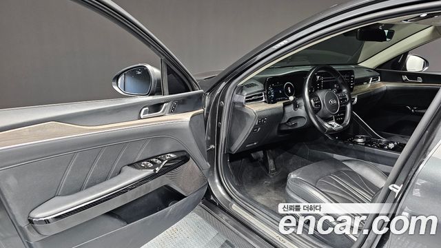 Kia K5 (III) 1.6 Turbo Signature 2021 — фото 10