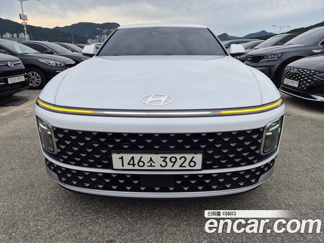 Hyundai Grandeur Hybrid (GN7) Premium