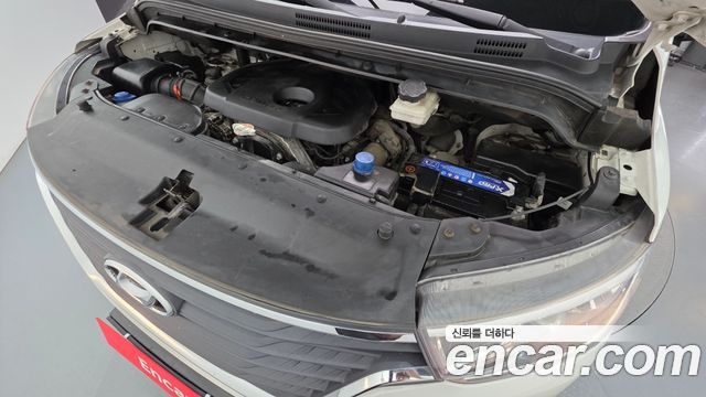 Hyundai Grand Starex 4WD Wagon 12-Seater Smart 2019 — фото 6