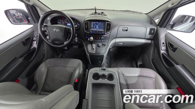 Hyundai Grand Starex 4WD Wagon 12-Seater Smart 2019 — фото 7