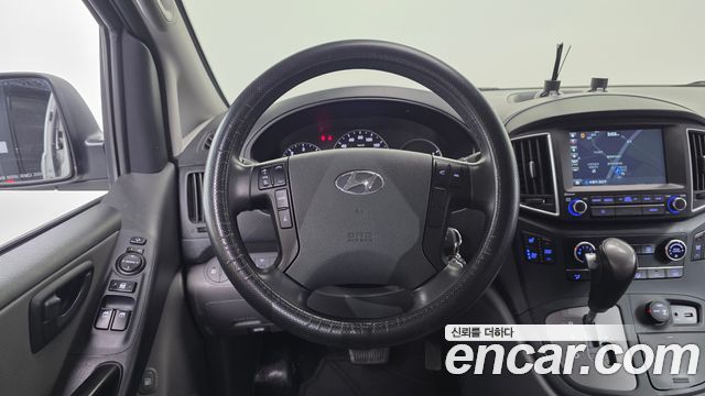 Hyundai Grand Starex 4WD Wagon 12-Seater Smart 2019 — фото 15