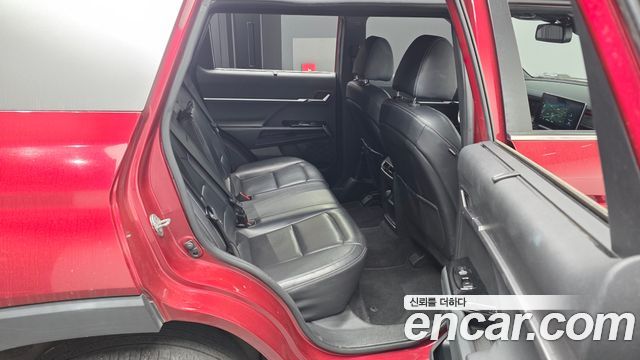 KG Mobility (SsangYong) Torres Gasoline 1.5 4WD T7 2023 — фото 12