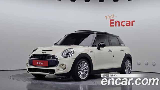 MINI Cooper S 5Door Standard 3rd