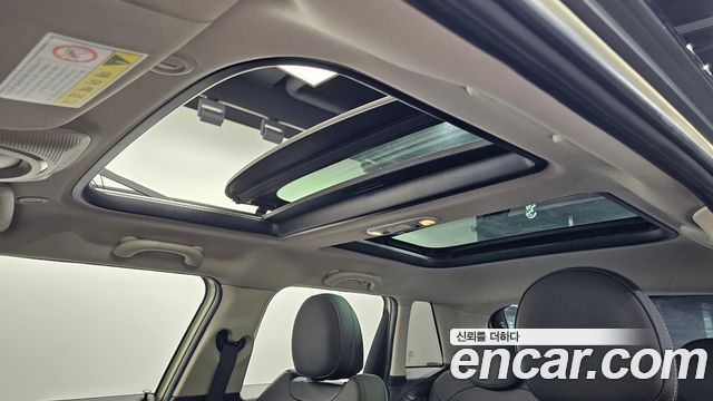 MINI Cooper S 5Door Standard 3rd 2017 — фото 15