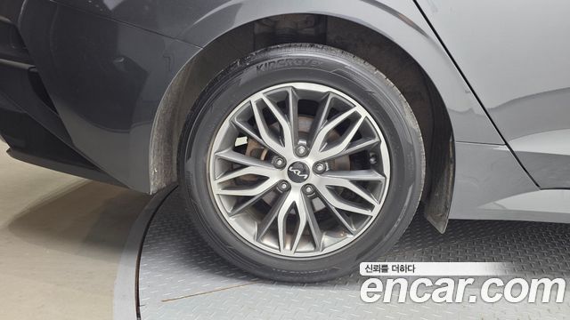 Kia K5 (III) 2.0 Prestige 2022 — фото 5