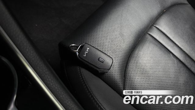 Kia K5 (III) 2.0 Prestige 2022 — фото 19