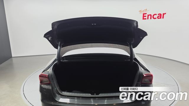 Kia K5 (III) 2.0 Prestige 2022 — фото 20