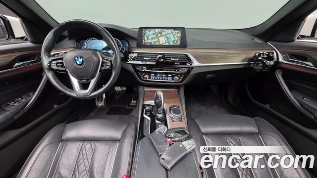 BMW 5 Series (G30) 520d xDrive M Sport Package Plus 2017 — фото 7