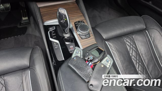 BMW 5 Series (G30) 520d xDrive M Sport Package Plus 2017 — фото 9