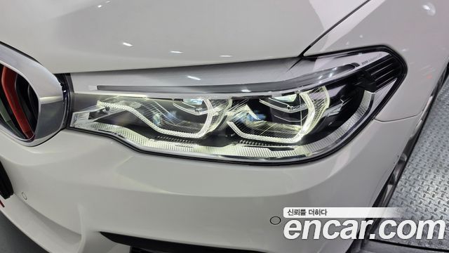 BMW 5 Series (G30) 520d xDrive M Sport Package Plus 2017 — фото 22
