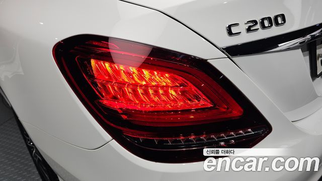 Mercedes-Benz C-Class (W205) C200 2019 — фото 23