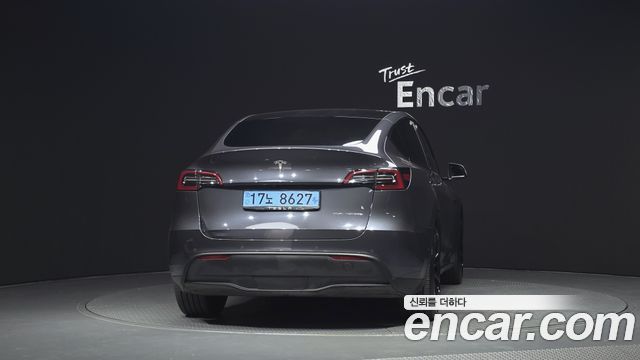 Tesla Model Y Long Range AWD 2021 — фото 4