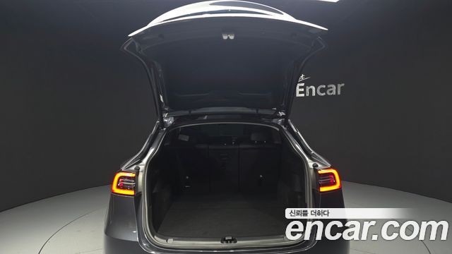 Tesla Model Y Long Range AWD 2021 — фото 37