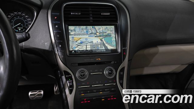 Lincoln MKX (II) 2.7 2WD 2018 — фото 12