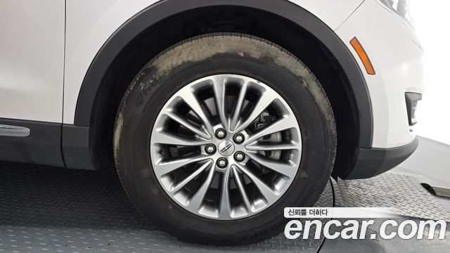 Lincoln MKX (II) 2.7 2WD 2018 — фото 21