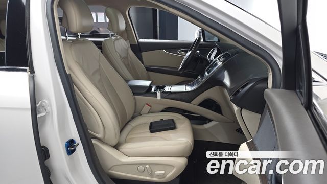 Lincoln MKX (II) 2.7 2WD 2018 — фото 26