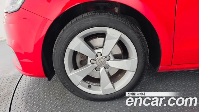 Audi A1 30 TDI Sport 2015 — фото 5