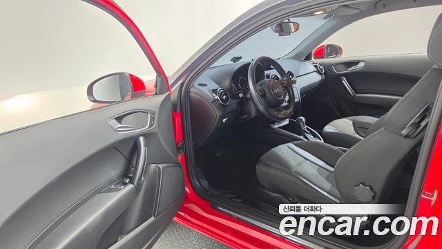 Audi A1 30 TDI Sport 2015 — фото 10