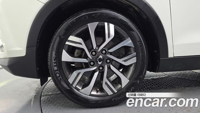 KG Mobility (SsangYong) Tivoli Armor Gear Plus 2WD 2019 — фото 5