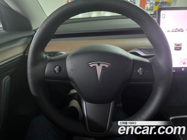 Tesla Model 3 Performance AWD 2022 — фото 16