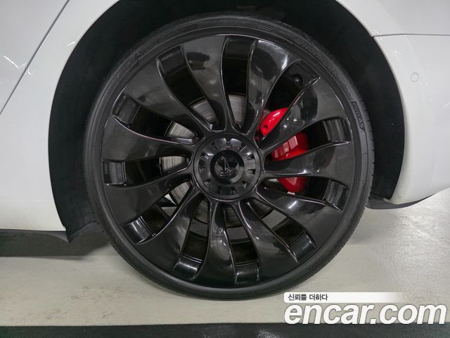 Tesla Model 3 Performance AWD 2022 — фото 24