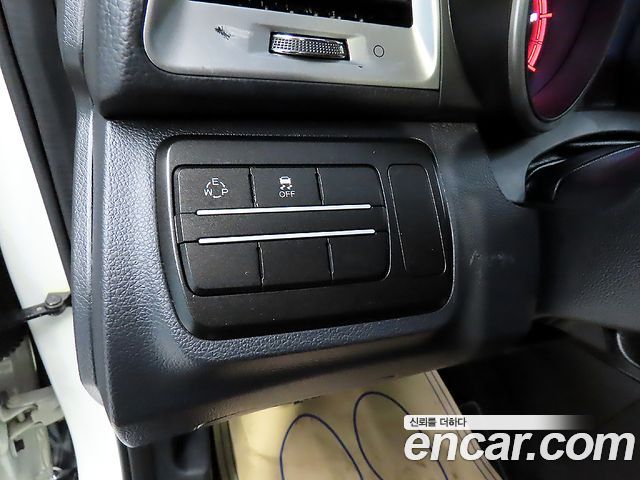 KG Mobility (SsangYong) Tivoli Diesel TX 2WD 2017 — фото 21