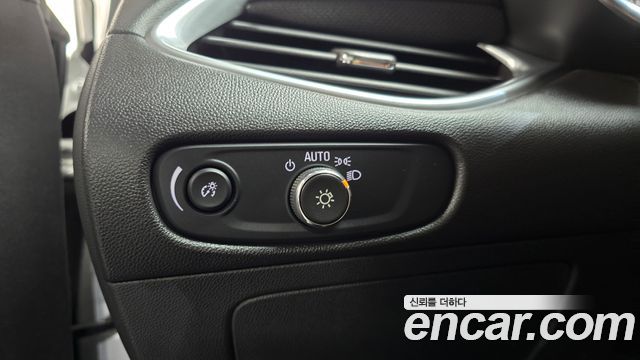 Chevrolet Malibu 1.5 Turbo LTZ Premium Safety 2017 — фото 20