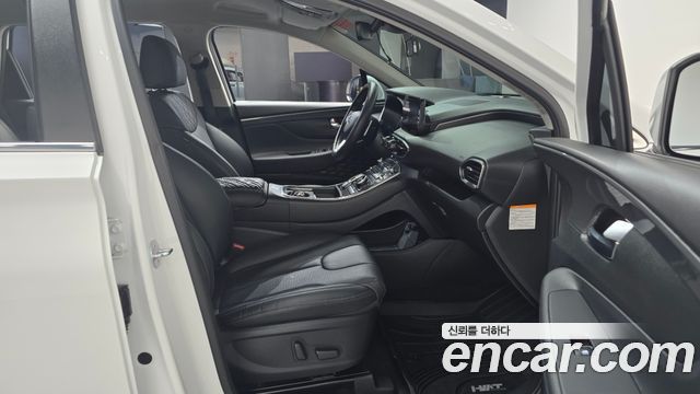 Hyundai Santa Fe HEV 1.6 2WD Prestige 2023 — фото 26