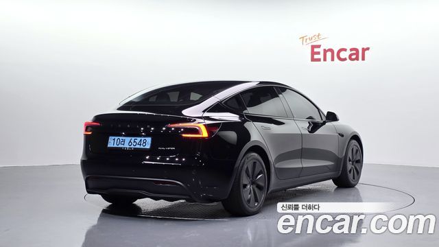 Tesla Model 3 Long Range AWD 2024 — фото 2