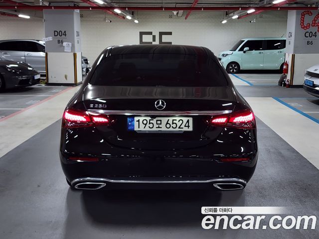 Mercedes-Benz E-Class (W213) E250 Avantgarde 2021 — фото 4