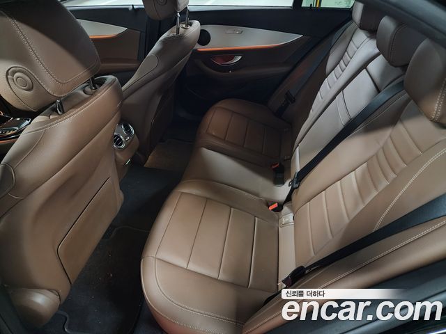 Mercedes-Benz E-Class (W213) E250 Avantgarde 2021 — фото 10