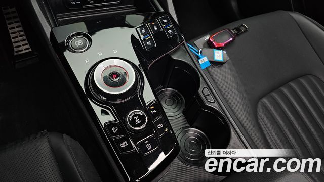 Kia Sportage (V) Gasoline 1.6 Turbo 4WD 30TH Edition 2024 — фото 9