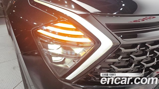 Kia Sportage (V) Gasoline 1.6 Turbo 4WD 30TH Edition 2024 — фото 22