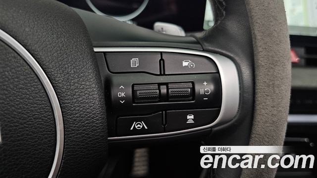 Kia Sportage (V) Gasoline 1.6 Turbo 4WD 30TH Edition 2024 — фото 27