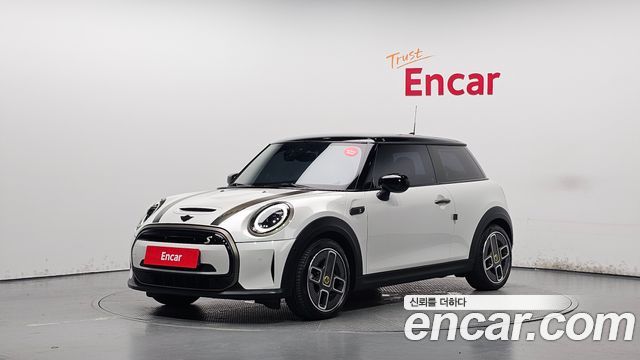 MINI Cooper Electric Resolute Edition 3rd 2024 — фото 1