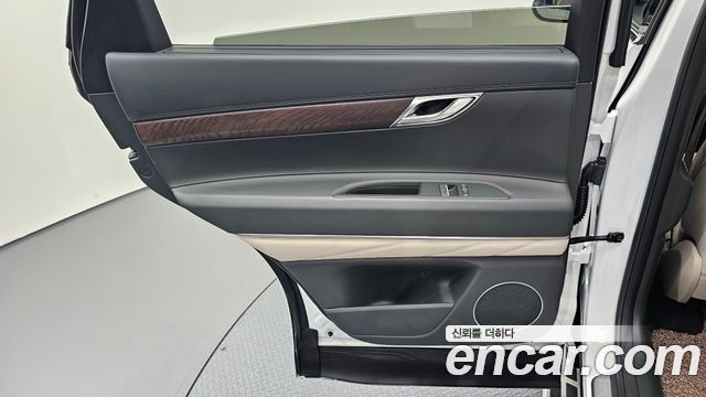 Genesis GV80 2.5T Gasoline AWD 2024 — фото 25