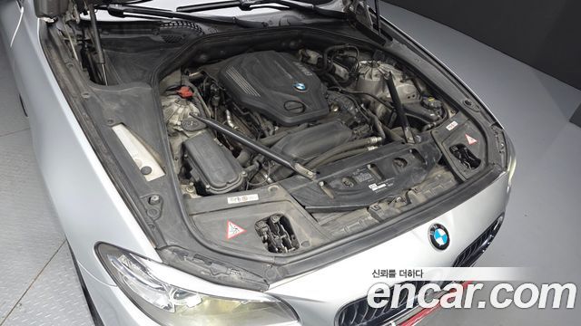 BMW 5 Series (F10) 520d 2015 — фото 6