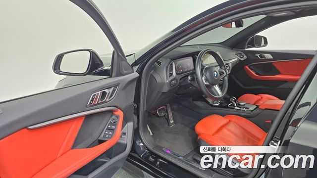 BMW 1 Series (F40) 120i M Sports 2021 — фото 10