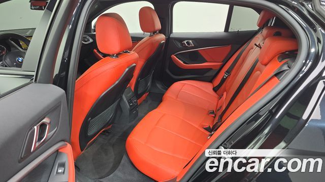 BMW 1 Series (F40) 120i M Sports 2021 — фото 11