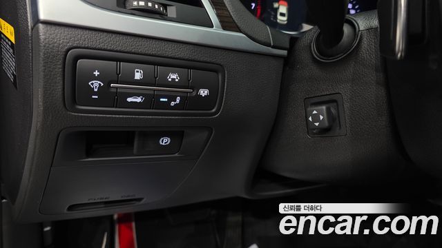 Genesis G80 3.8 GDI AWD Prestige 2018 — фото 13
